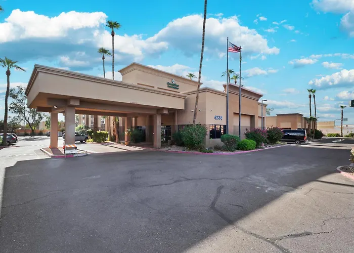 Greentree & Sky Harbor Hotel