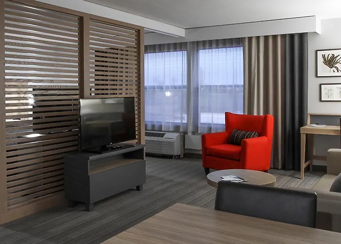 Hotel Greentree & Sky Harbor