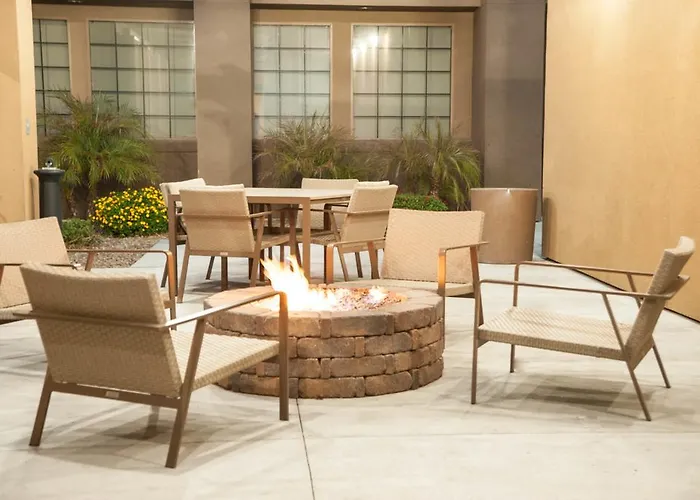 Greentree & Sky Harbor Hotel