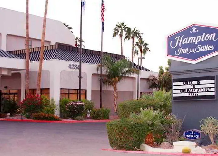 Greentree & Sky Harbor 3* Phoenix